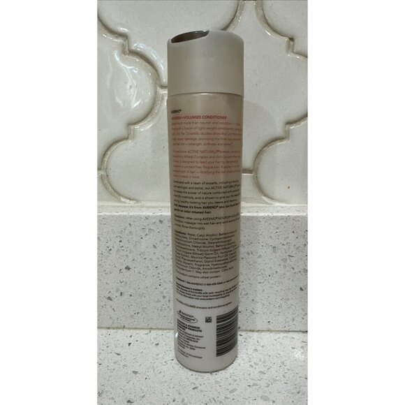 Aveeno Nourish + Volumize Conditioner With Blue Lotus Flower, 10.5 FL. OZ. - Picture 2 of 2